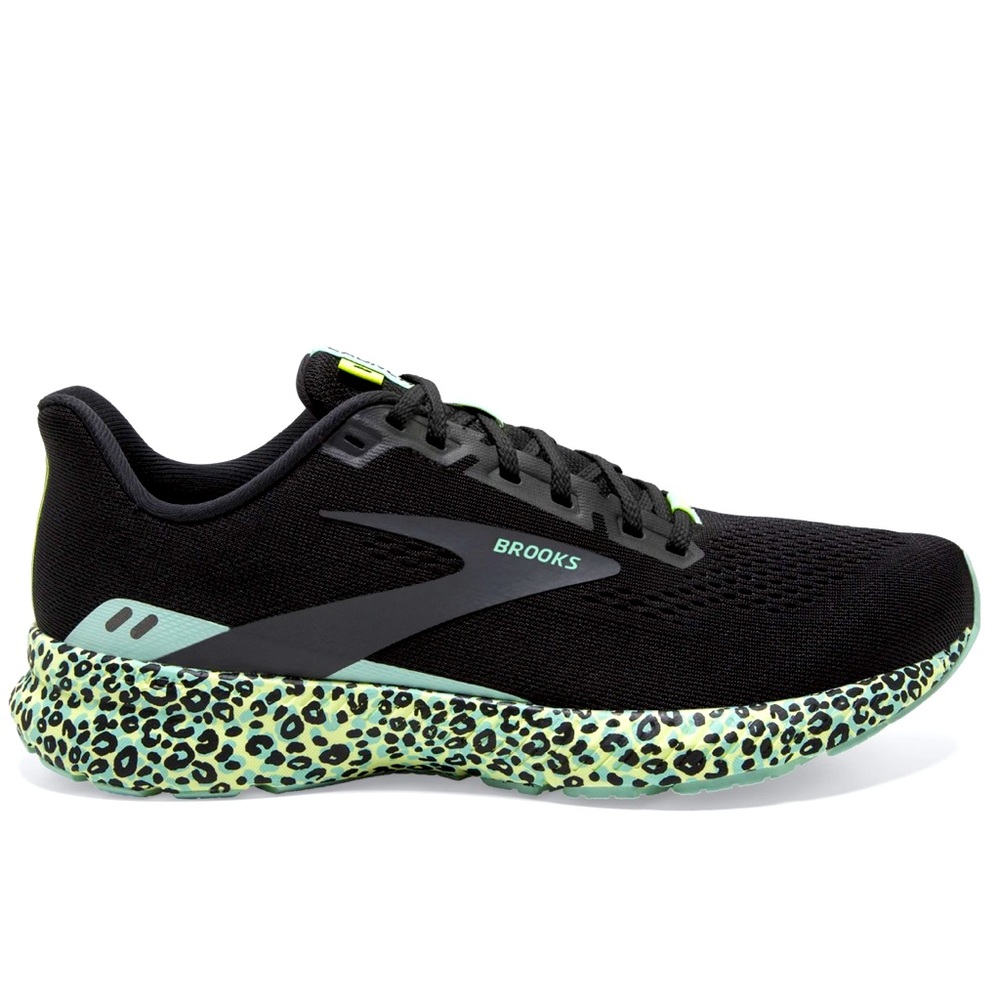 **LIMITED EDITION** BROOKS CHEETAH RUNNING SHOES BRAND NEW IN BOX